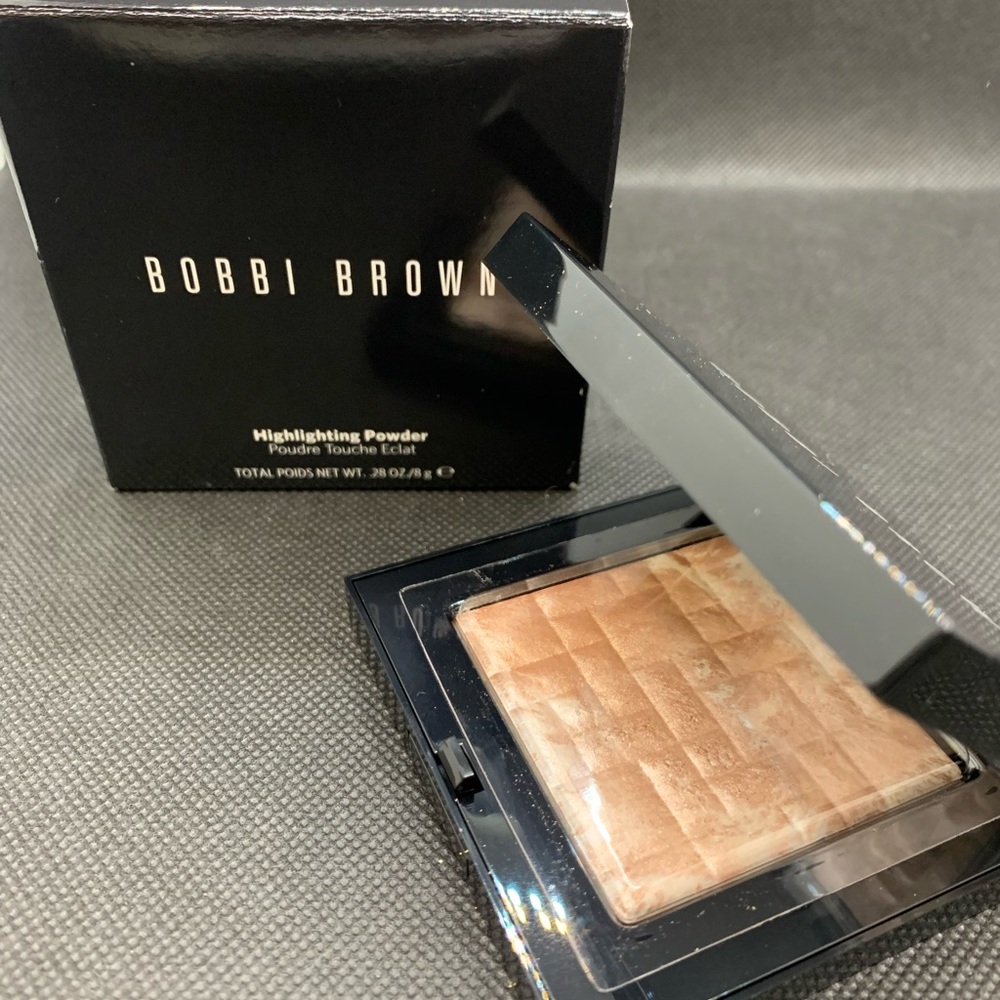 Bobbi Brown pink glow highlighter